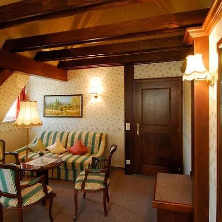 佩皮尔木勒酒店